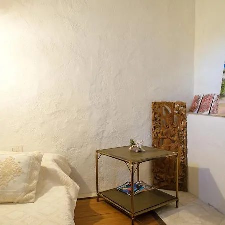 Romantic House With Bathtub In 5 Min Porto Cervo