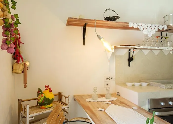 Romantic House With Bathtub In 5 Min Porto Cervo Дом отдыха Сан-Панталео