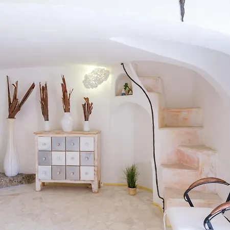 Romantic House With Bathtub In 5 Min Porto Cervo * San Pantaleo