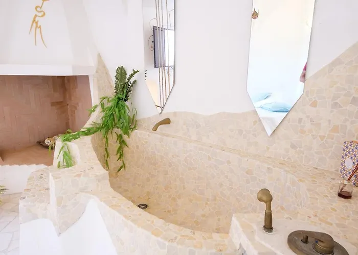 Romantic House With Bathtub In 5 Min Porto Cervo * San Pantaleo